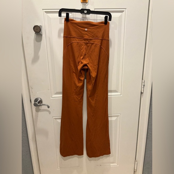 Lululemon Groove Super-High-Rise Flared Pant Nulu - Picture 4 of 5
